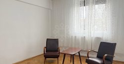 Apartament cu 3 camere de inchiriat pe strada Republicii, Oradea