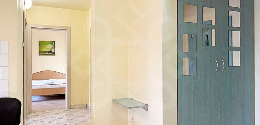 Apartament cu 3 camere de inchiriat pe Calea Aradului, Oradea