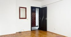 Apartament cu 3 camere de inchiriat pe strada Republicii, Oradea