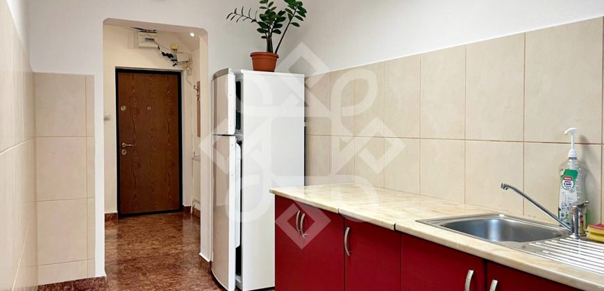 Apartament cu 3 camere de vanzare in Rogerius, Oradea