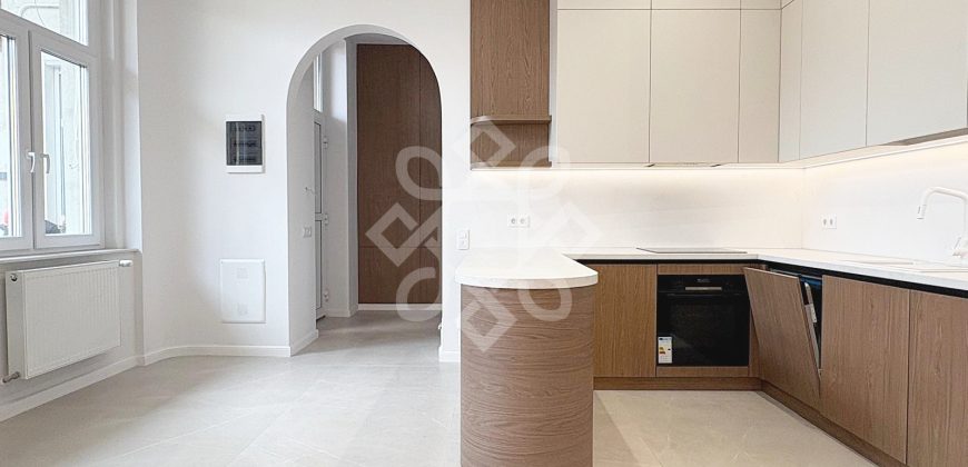 Apartament pe doua niveluri cu terasa, strada Vasile Alecsandri