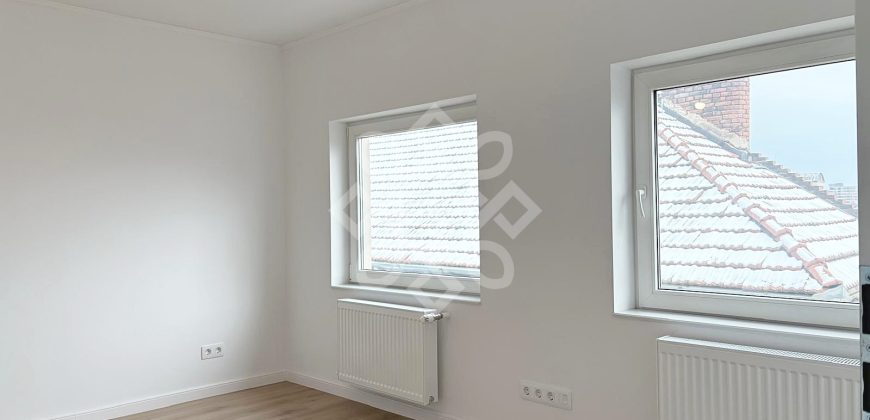 Apartament pe doua niveluri cu terasa, strada Vasile Alecsandri