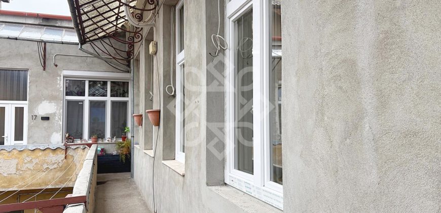 Apartament pe doua niveluri cu terasa, strada Vasile Alecsandri