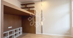 Apartament pe doua niveluri cu terasa, strada Vasile Alecsandri