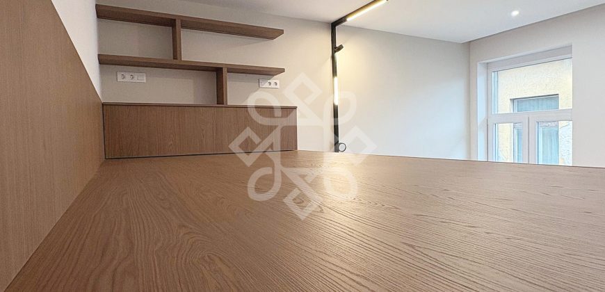Apartament pe doua niveluri cu terasa, strada Vasile Alecsandri