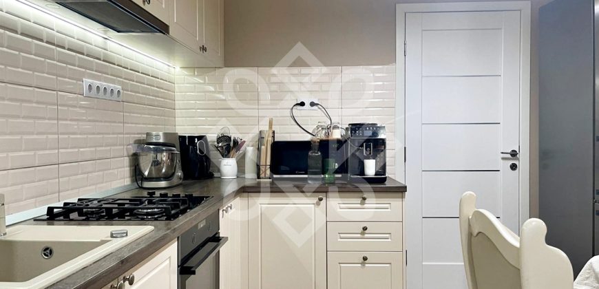 Apartament la casa de vanzare, zona Ecaterina Teodoroiu, Oradea