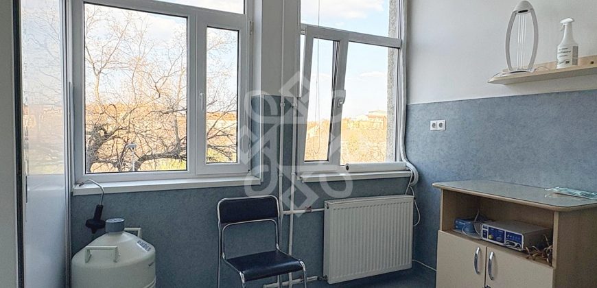 Cabinet medical de inchiriat, ultracentral in Oradea