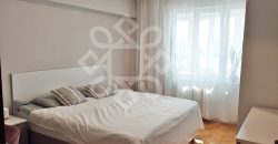 Apartament cu 3 camere si loc de parcare, zona Decebal