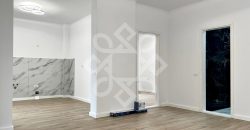 Apartament nou cu 2 camere, cu parcare inclusa, Sanmartin