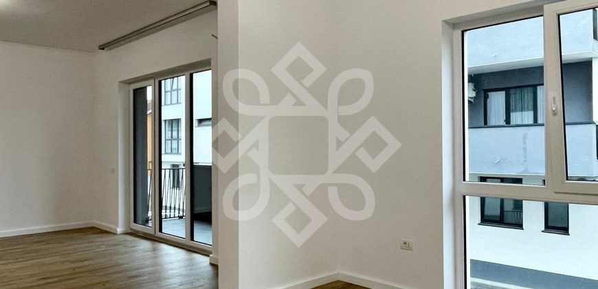 Apartament nou cu 2 camere, cu parcare inclusa, Sanmartin