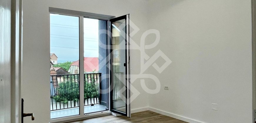 Apartament nou cu 2 camere, cu parcare inclusa, Sanmartin