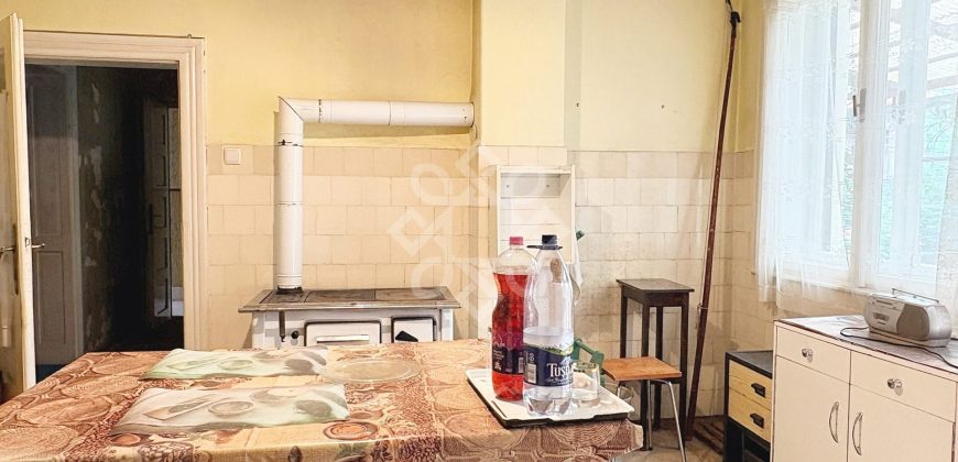 Casa de vanzare ultracentral in Oradea, strada Postavarului