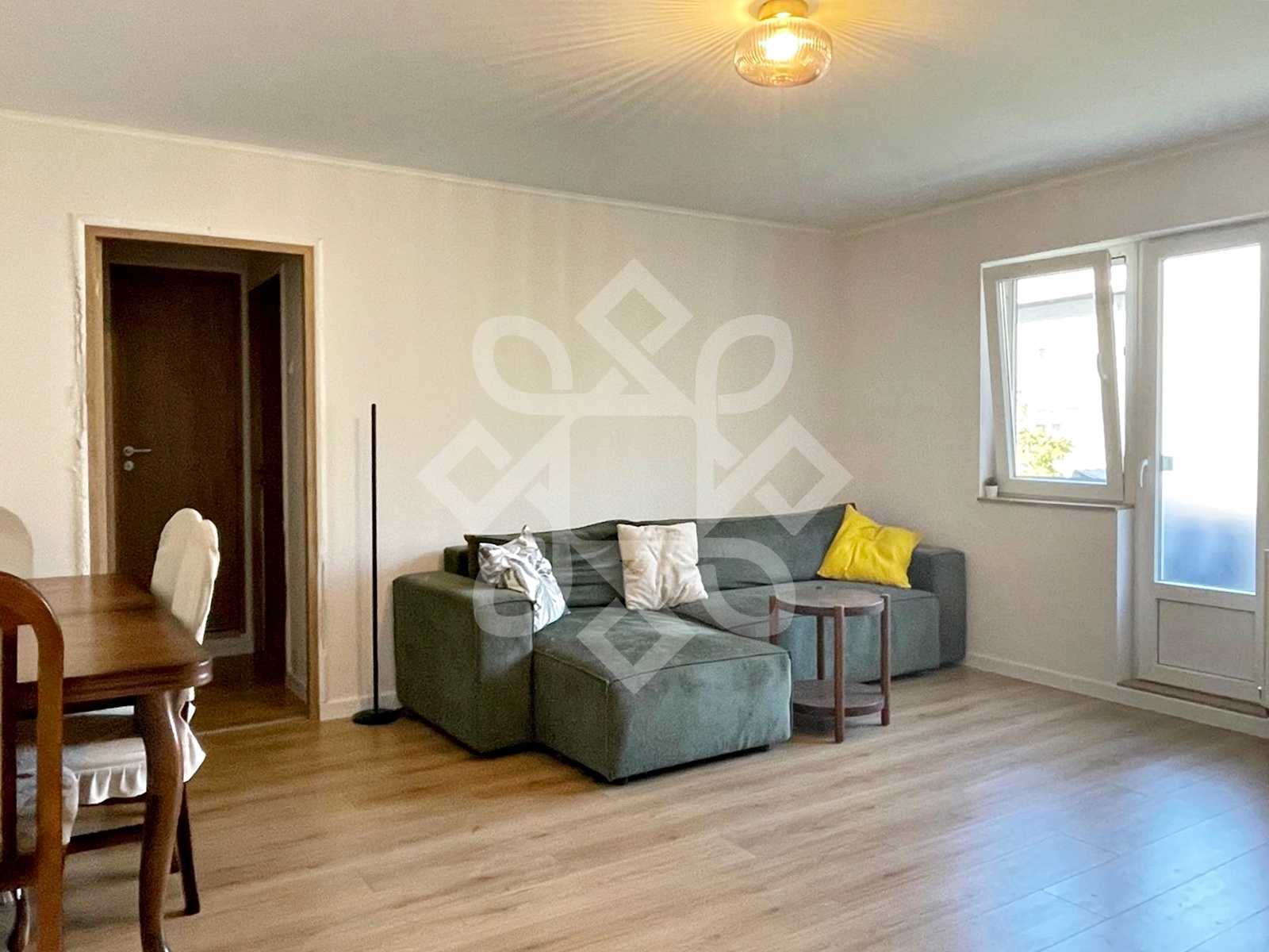 Apartament cu 3 camere tip V, in Rogerius, Oradea