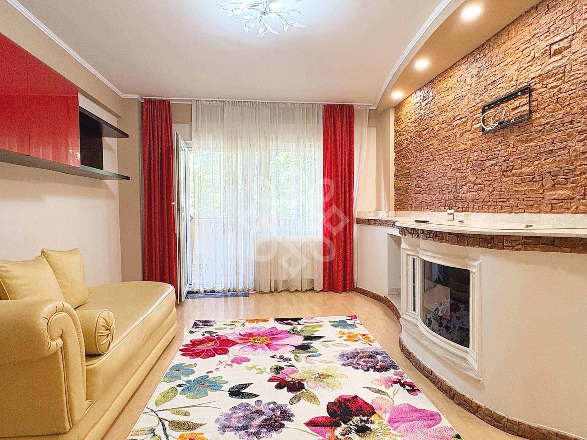 Apartament 3 camere de inchiriat tip PC in Velenta, zona Bunexim