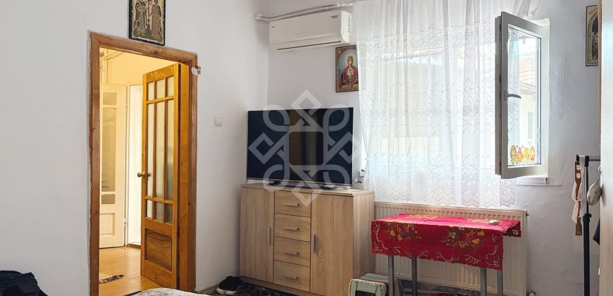 Casa individuala cu teren 226 mp de vanzare in Iosia