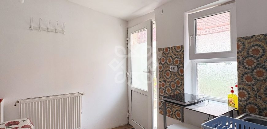 Casa individuala cu teren 226 mp de vanzare in Iosia