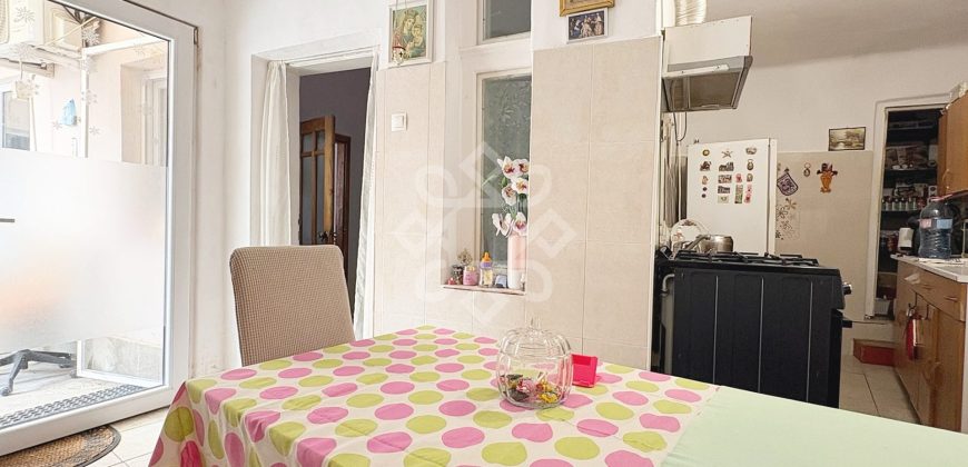 Casa individuala cu teren 226 mp de vanzare in Iosia