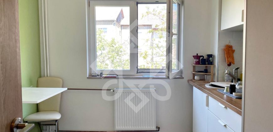 Apartament cu 3 camere tip V, in Rogerius, Oradea